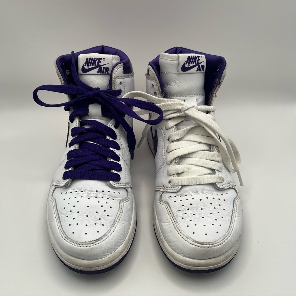 Women's Air Jordan 1 Retro High OG - Picture 3 of 9